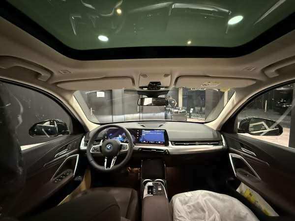 BMW iX1 25L ( Mpower Kit ) - دمشق - صورة 3