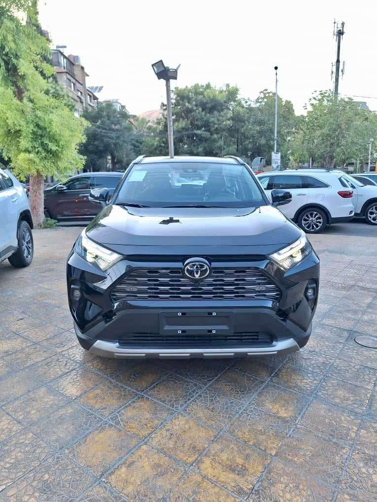 تويوتا RAV 4 - دمشق