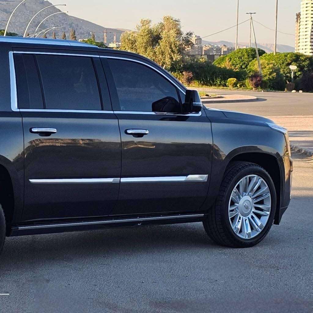 Cadillac Escalade Plantinum xl - دمشق - صورة 4