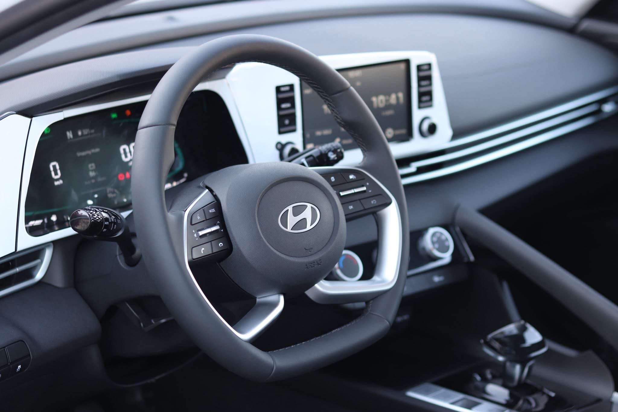 Hyundai Elantra - دمشق - صورة 2