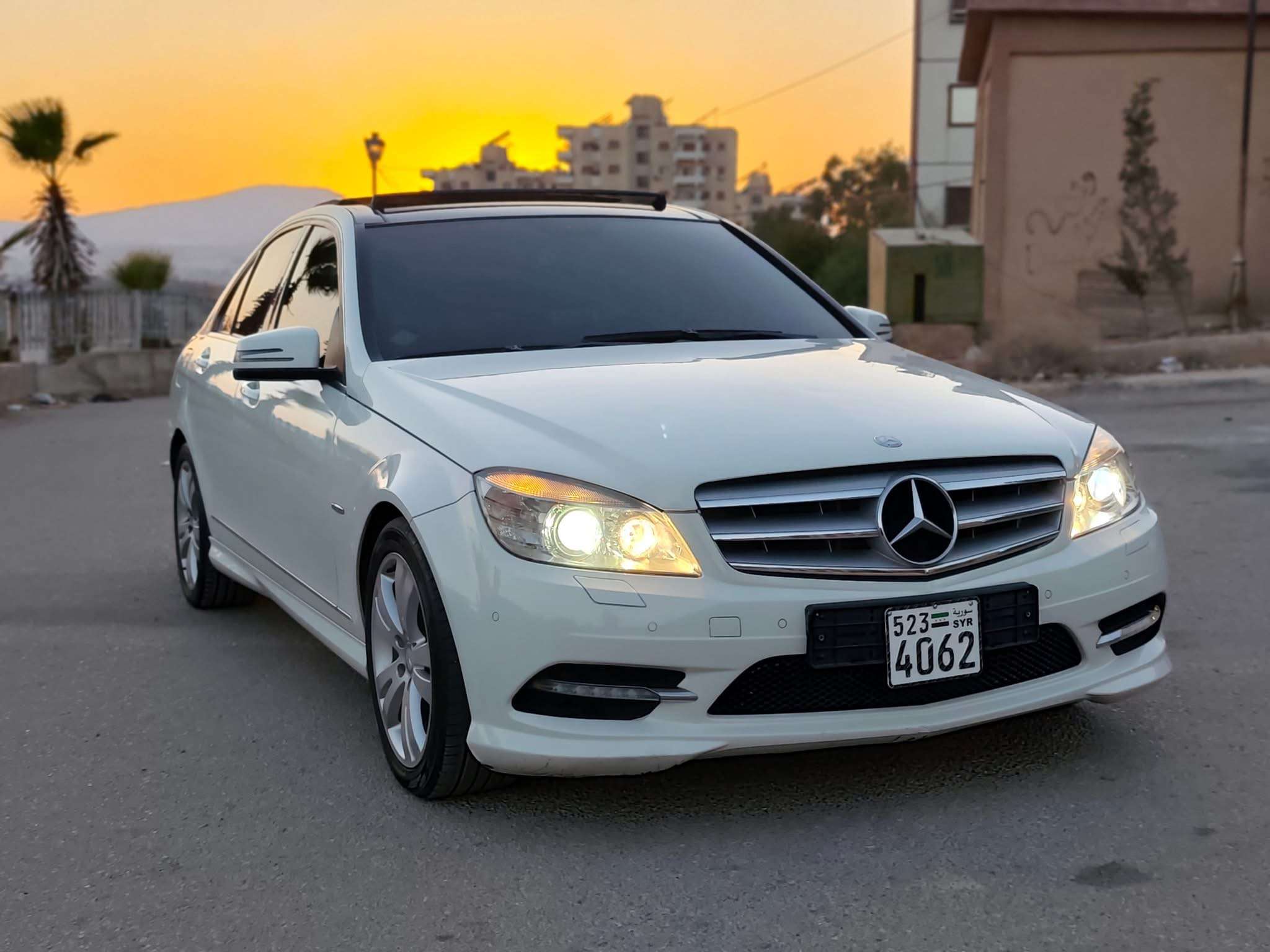 Mercedes C200 Turbo - دمشق - صورة 3