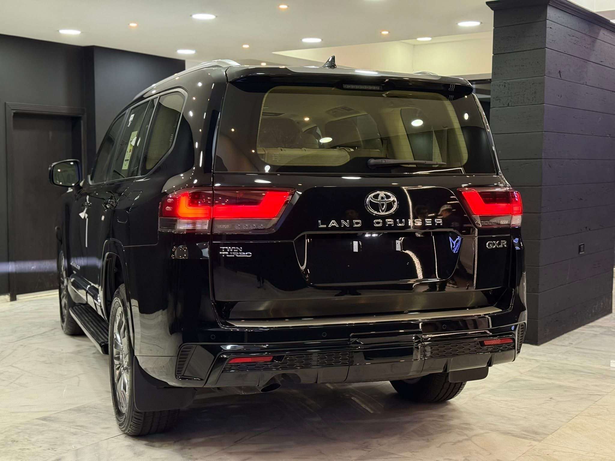 Land Cruiser - دمشق - صورة 2