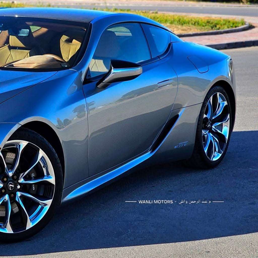 Lexus LC500 Hybrid - دمشق - صورة 4