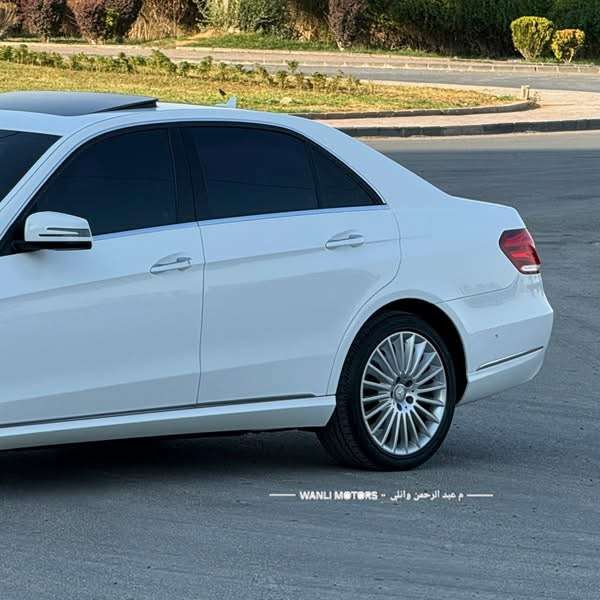Mercedes Benz E300 - دمشق - صورة 2