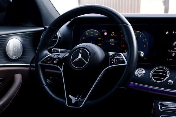 ‏Mercedes E350 AMG - دمشق - صورة 3