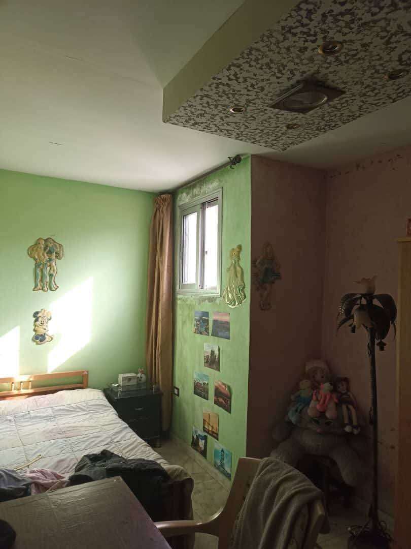 شقة للبيع بحالة جيدة السعر بازار، اللاذقية - اللاذقية - صورة 2