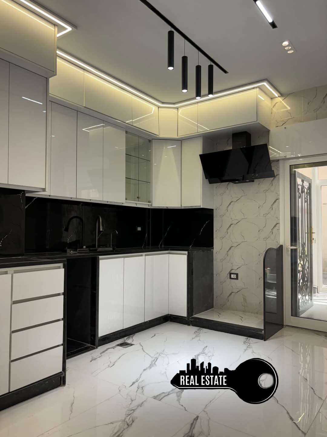شقة عصرية مميزه دمشق - دمشق - صورة 3