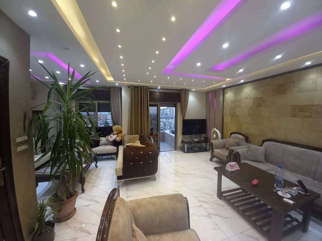 شقة سكنية للبيع اللاذقية - اللاذقية