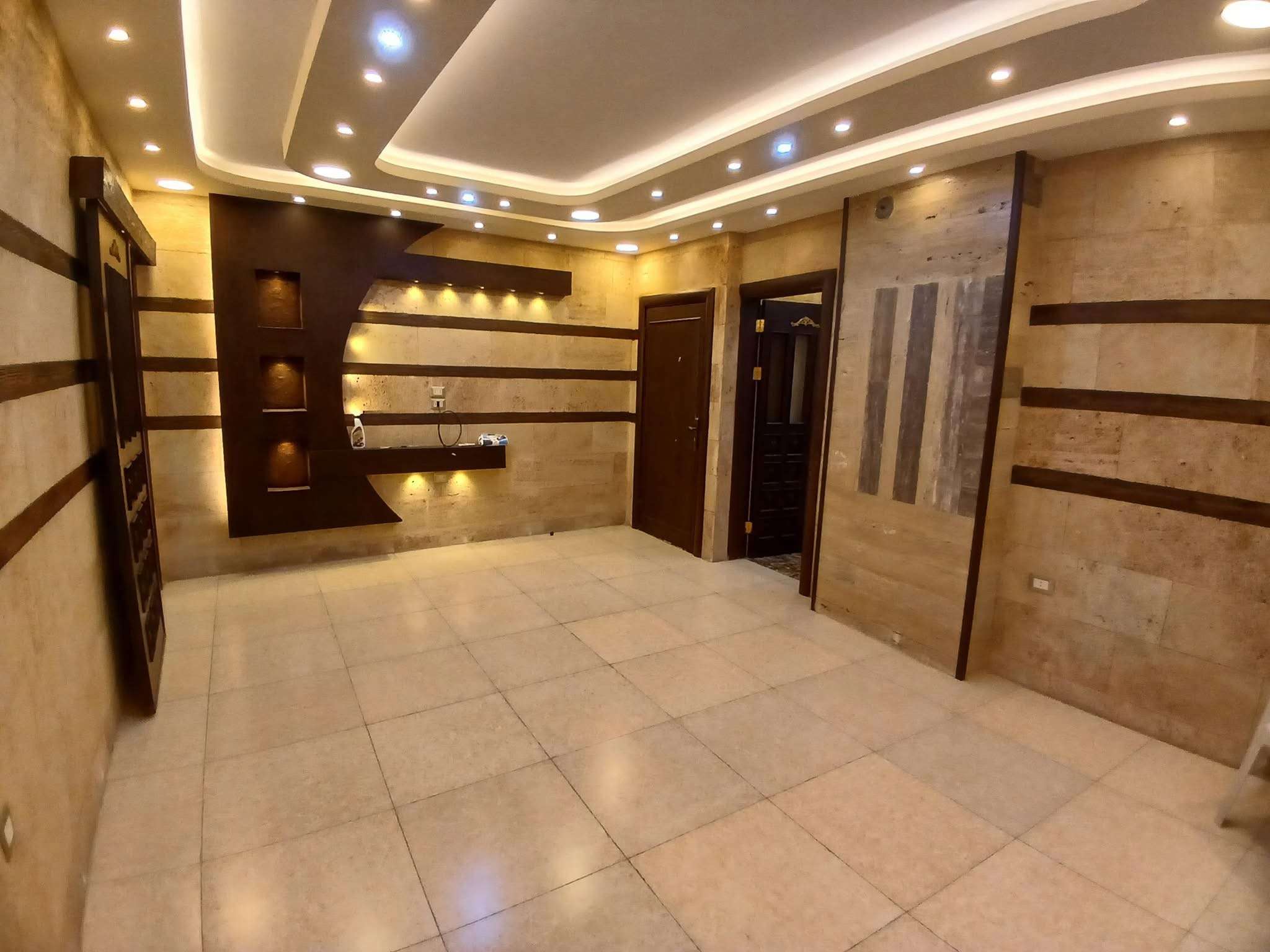 شقه سكنية جاهزة - اللاذقية