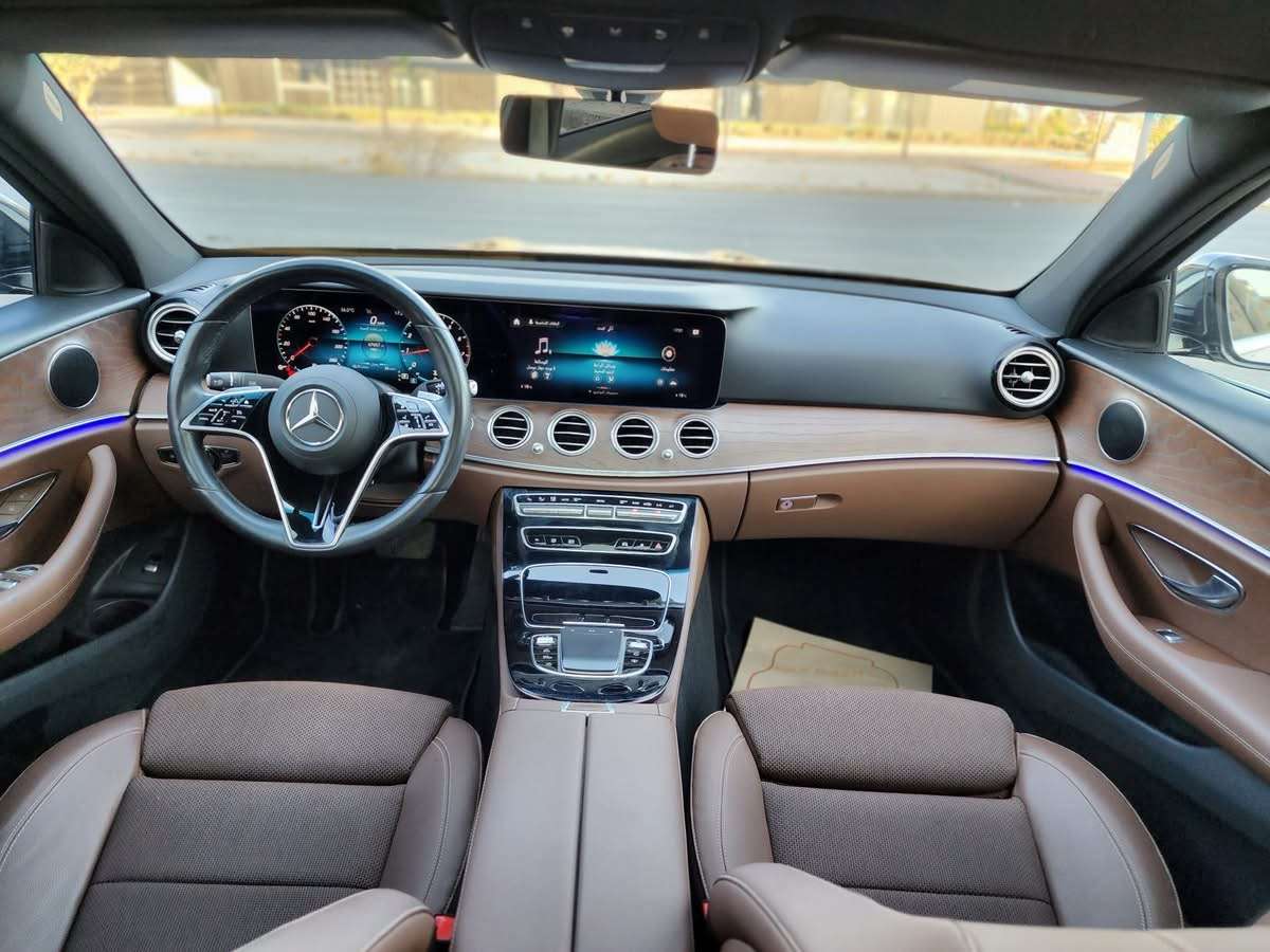 Mercedes E200 - دمشق - صورة 3