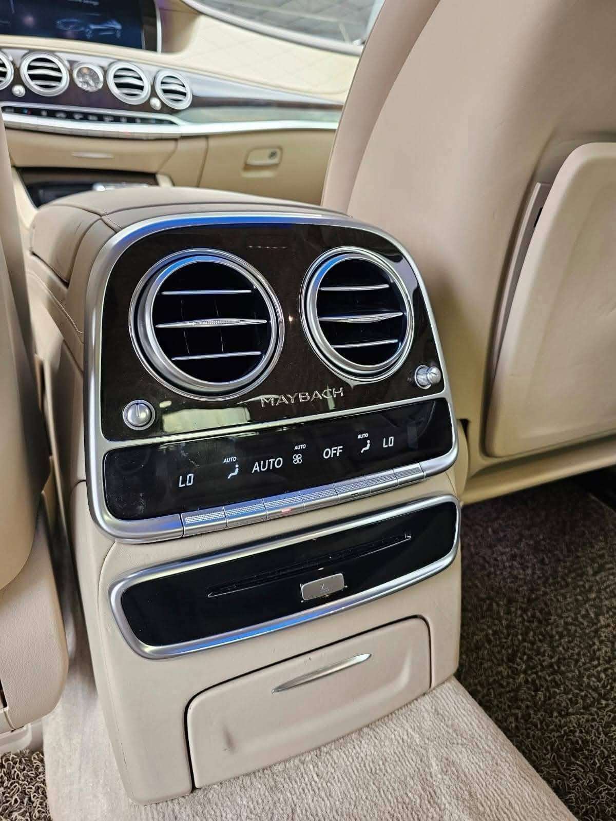 Mercedes S500 Maybach - دمشق - صورة 3