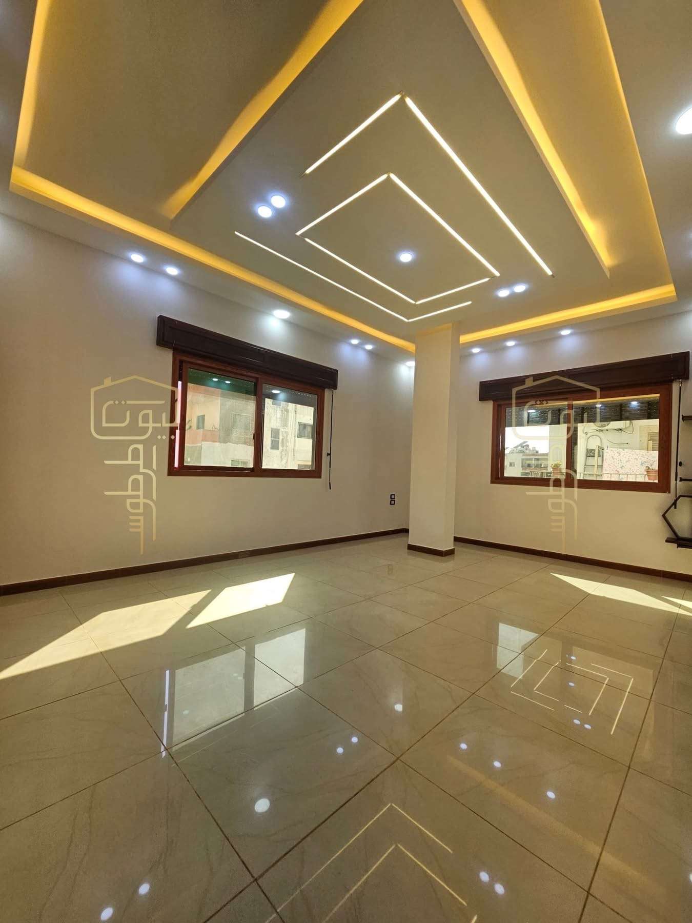 شقة سكنية سوبر باطلاله مفتوحة - طرطوس