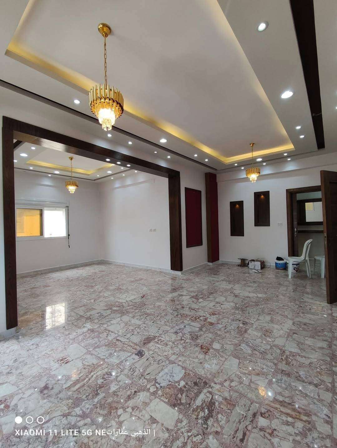 شقه سكنية جاهزة بمساحه اجمالية 180 - طرطوس