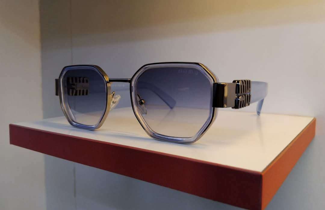 Miu Miu نضارات - اللاذقية - صورة 4