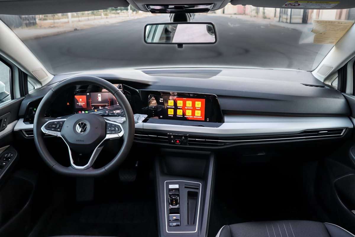 2024 Volkswagen Golf - دمشق - صورة 5