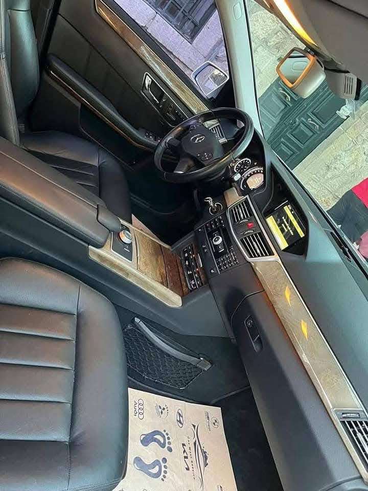 Mercedes Benz E300 2011 - دمشق - صورة 2