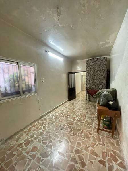 شقه سكنيه ارضيه بمساحه 160 م - حلب - صورة 4