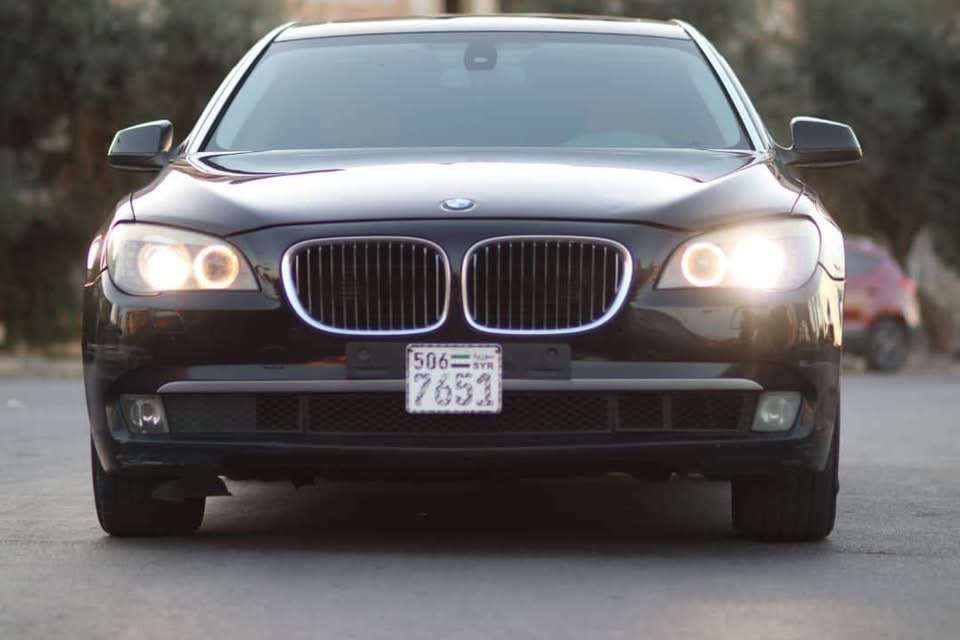 BMW 730Li - درعا