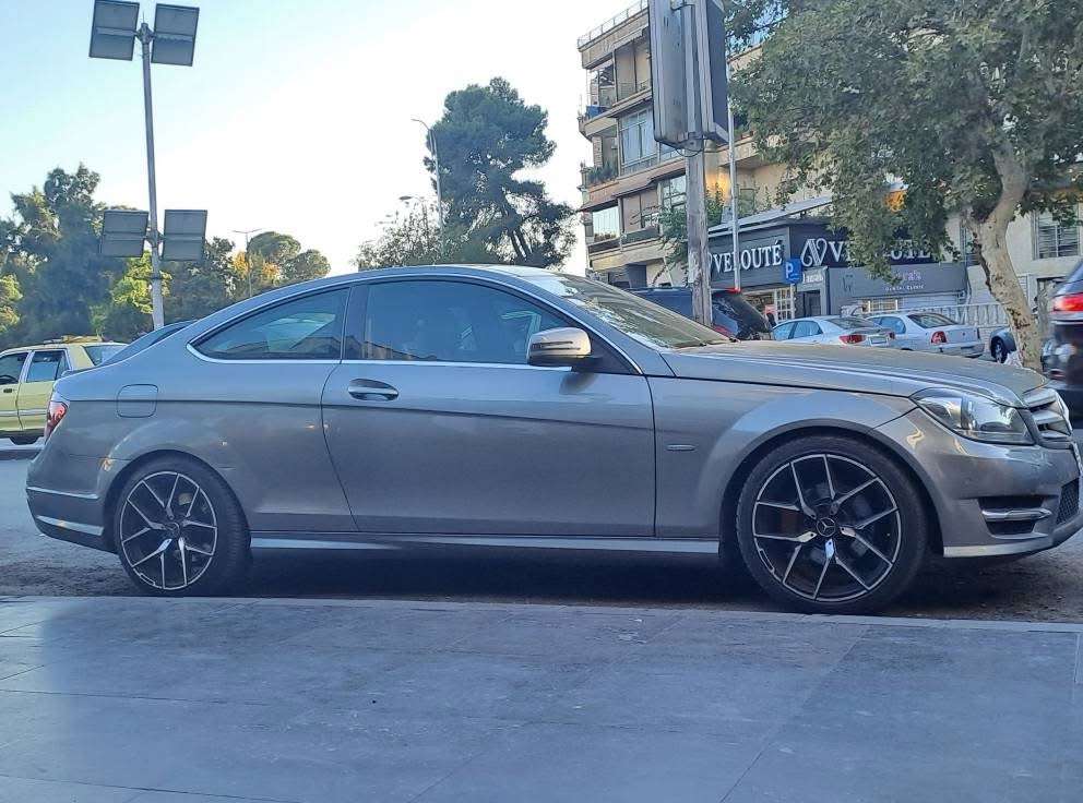 مرسيدس C250 - دمشق - صورة 4