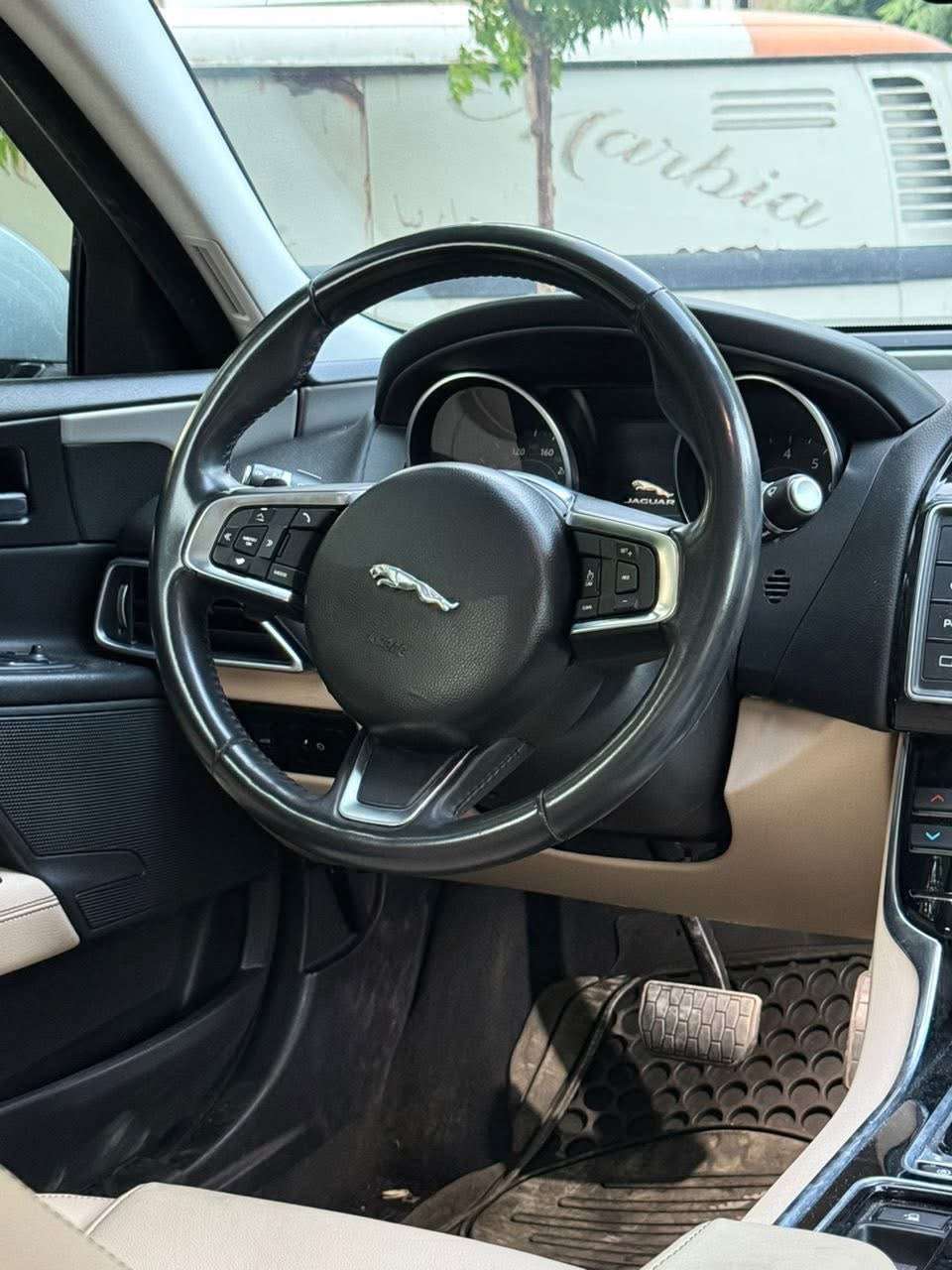 Jaguar XE - دمشق - صورة 5