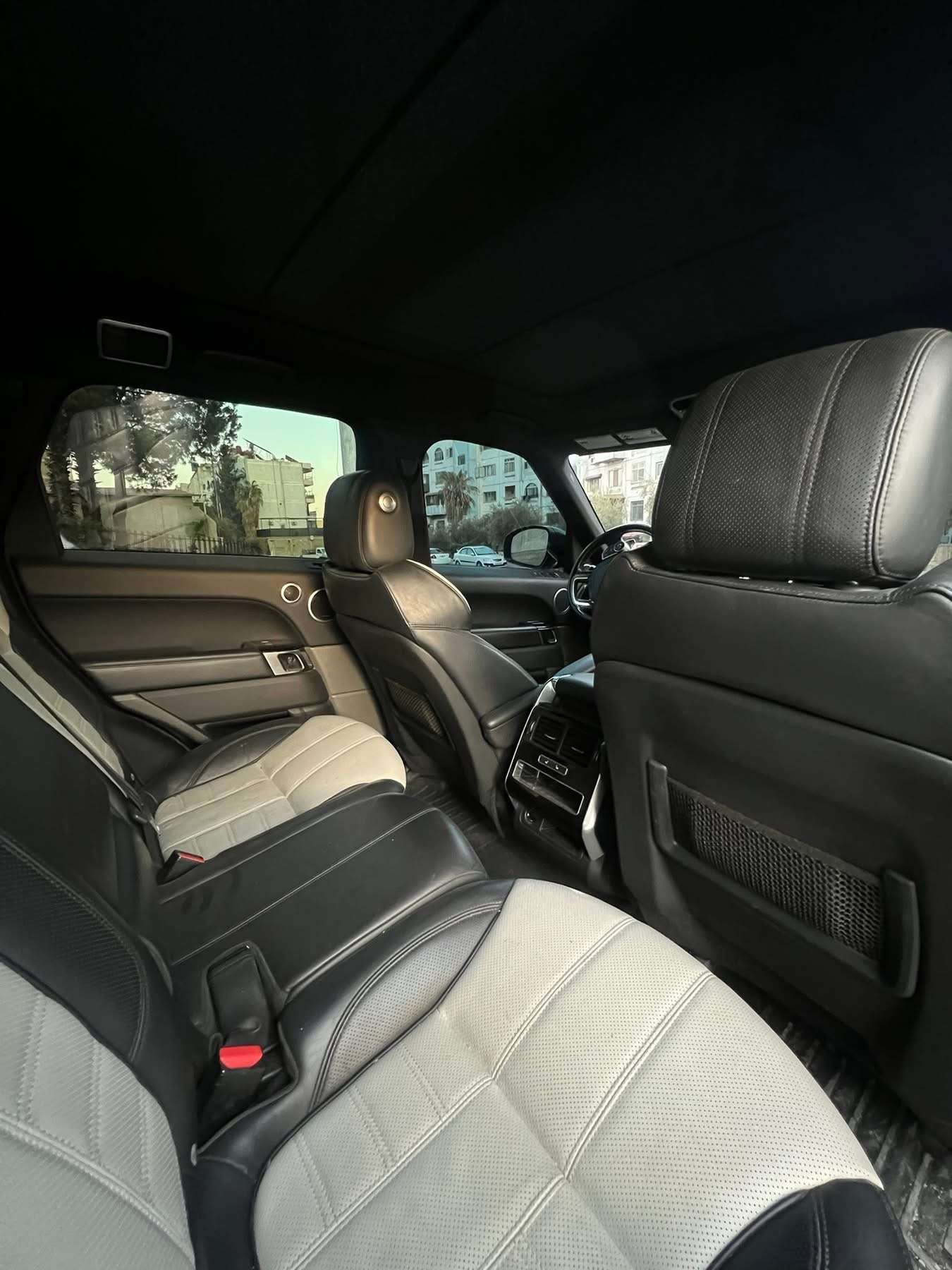 Range Rover HST - دمشق - صورة 3