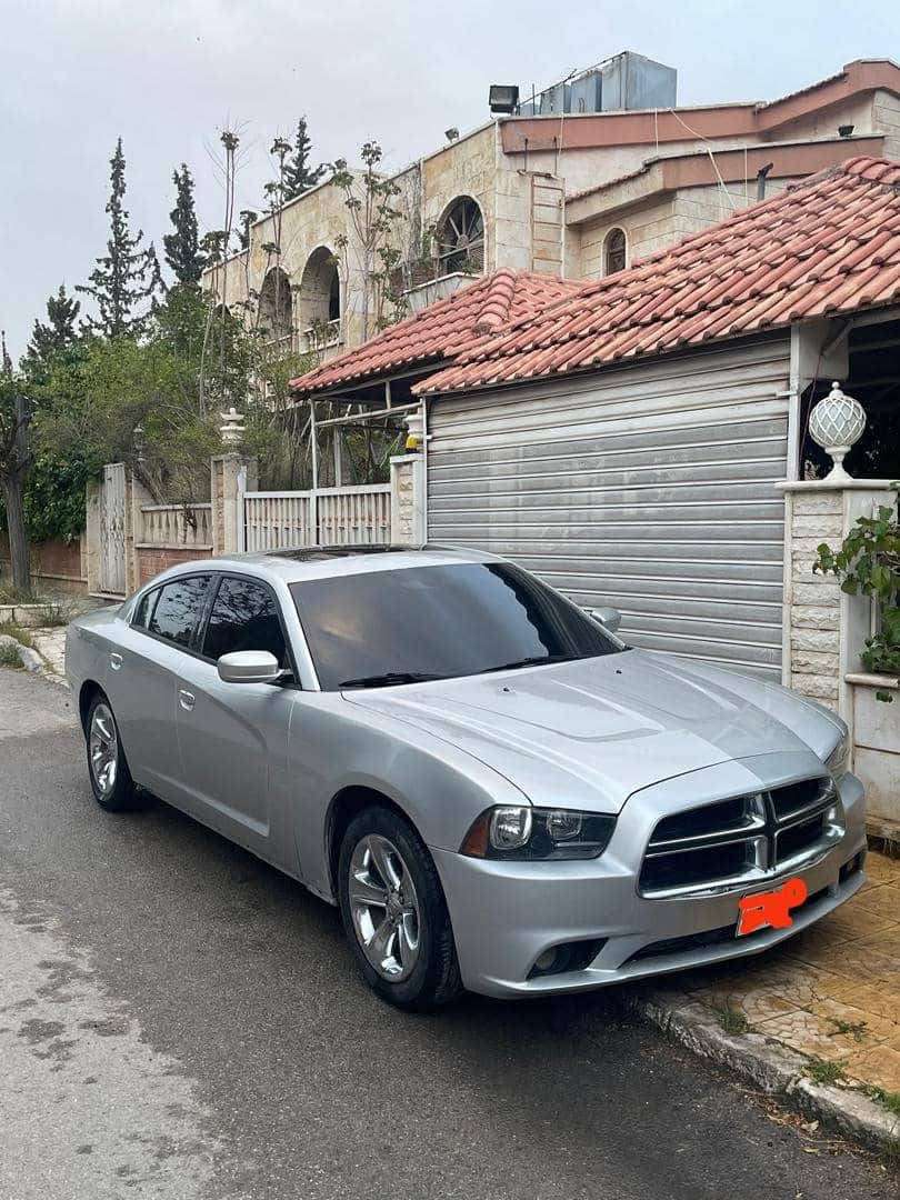 دودج تشارجر - دمشق