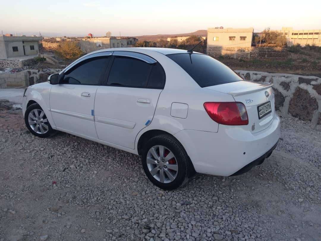 Kia Rio 2011 - دمشق - صورة 4