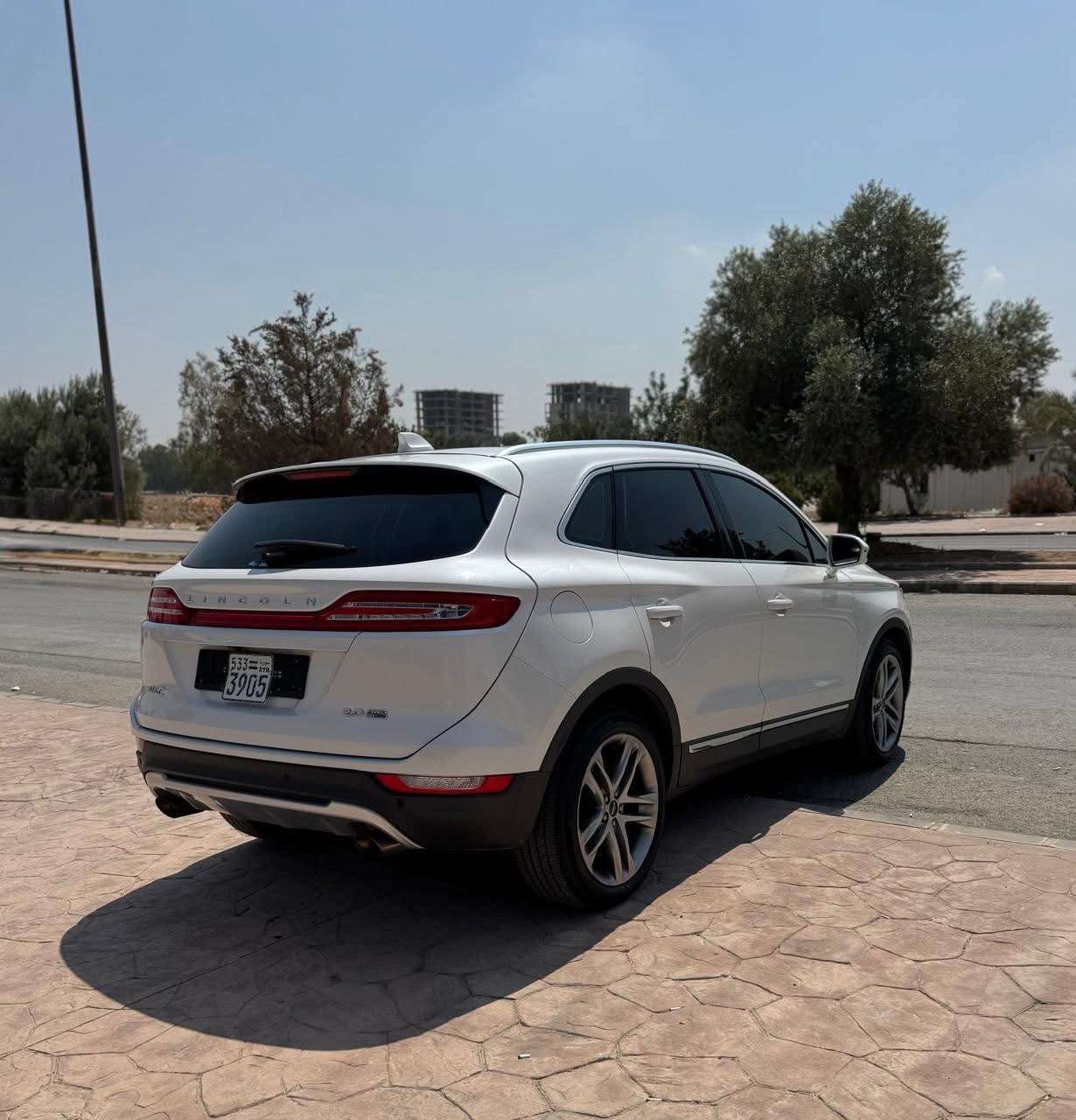 لينكولن Mck - دمشق