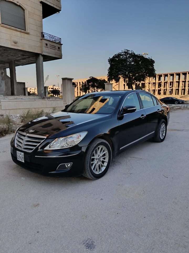 Hyundai Genesis - حلب