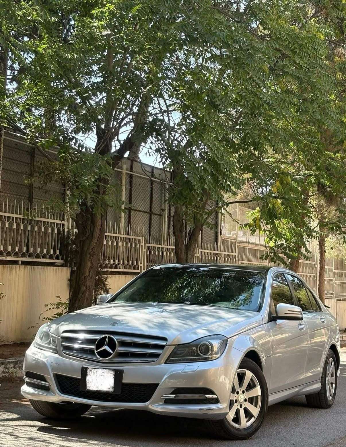 مرسيدس C250 - دمشق