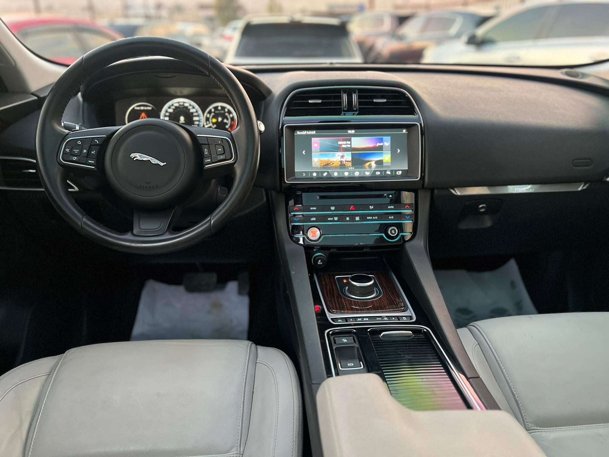 جاكوار F-pace - دمشق - صورة 6