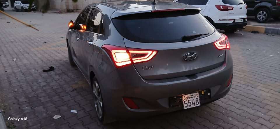 Hyundai I30 - بنش - صورة 2