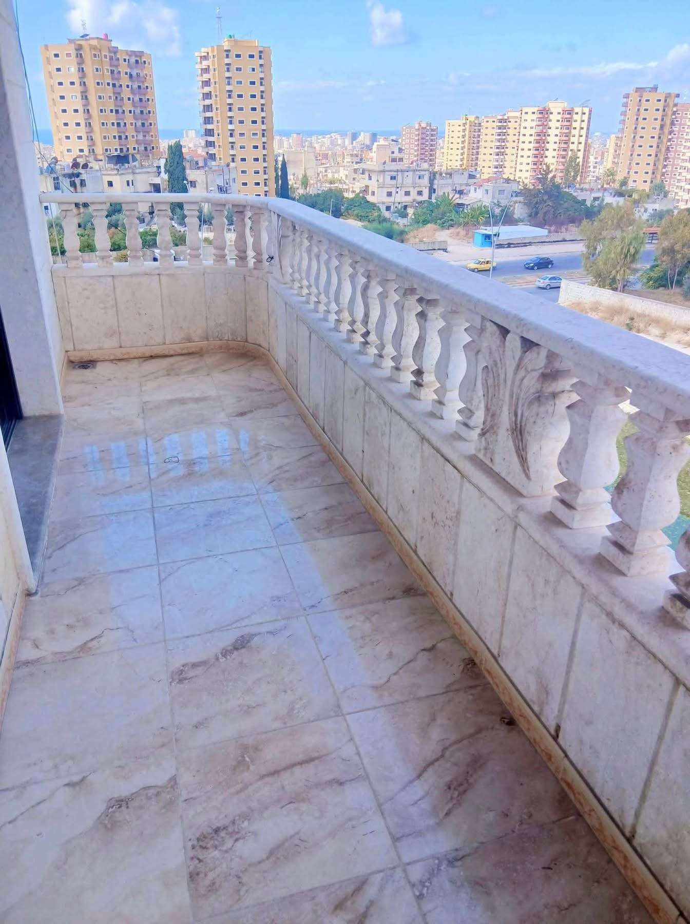 شقه سكنيه 129م - اللاذقية - صورة 2