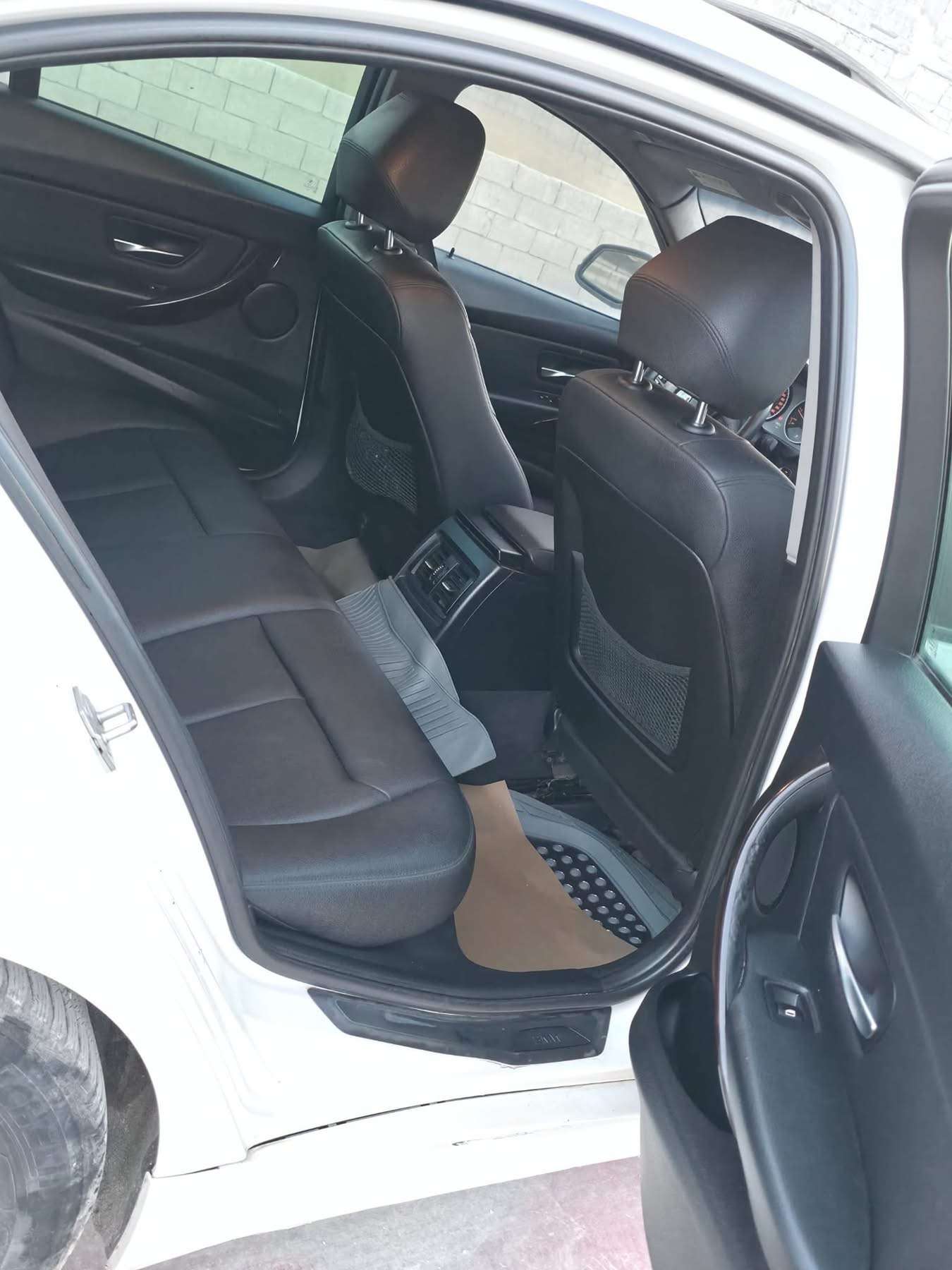 BMW 320 - عفرين - صورة 5