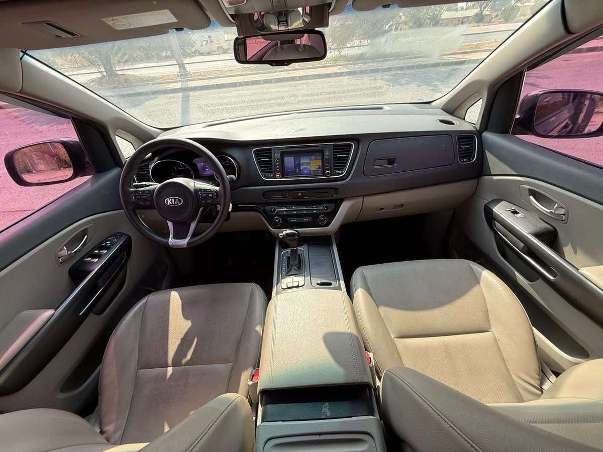 Kia Carnival - دمشق - صورة 5