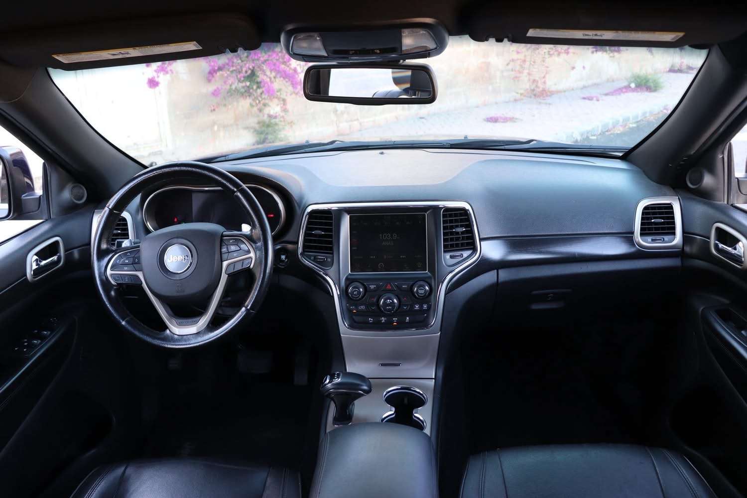 Jeeb Cherokee Laredo - دمشق - صورة 4