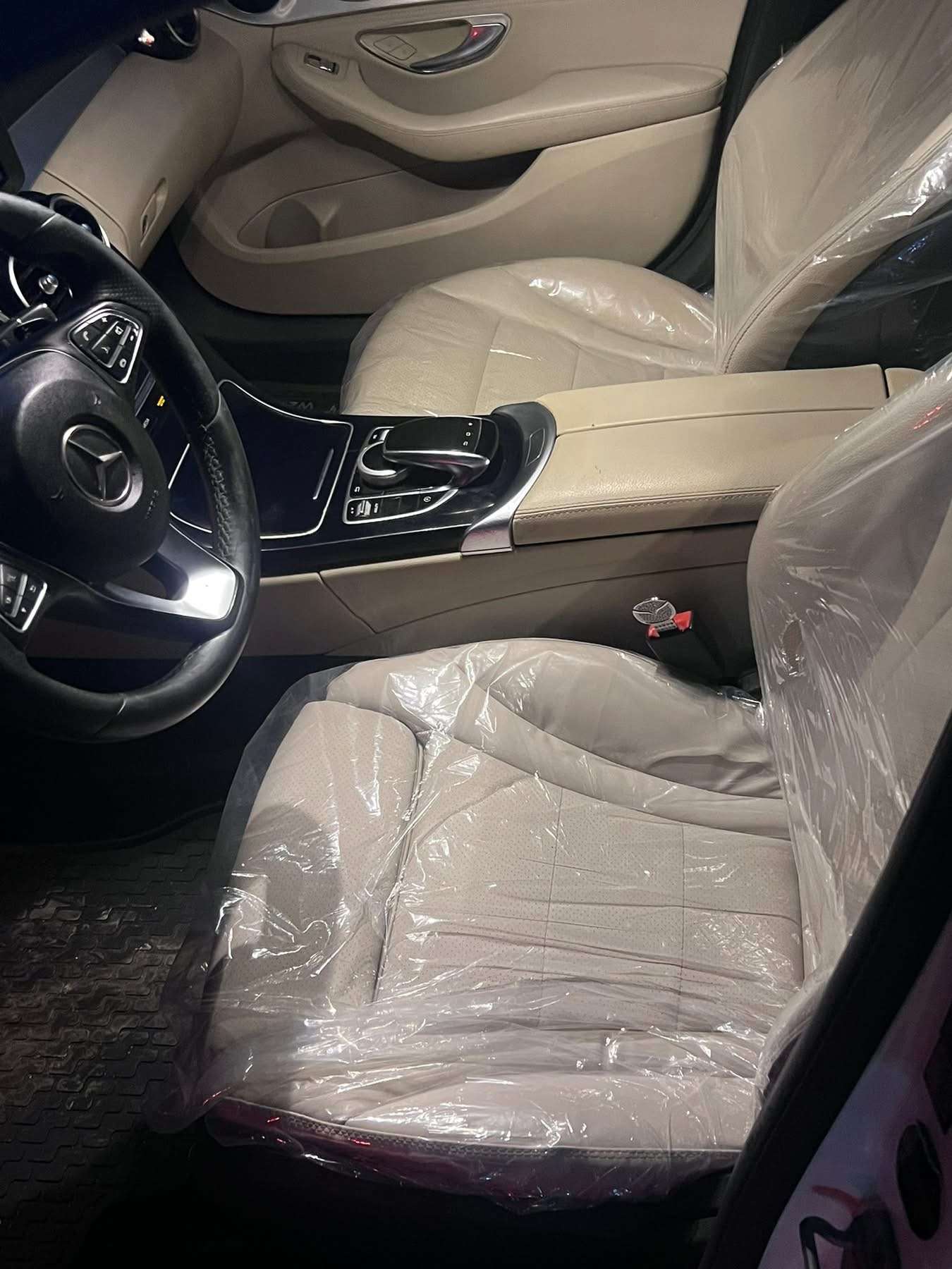 Mercedes Benz C300 - دمشق - صورة 3