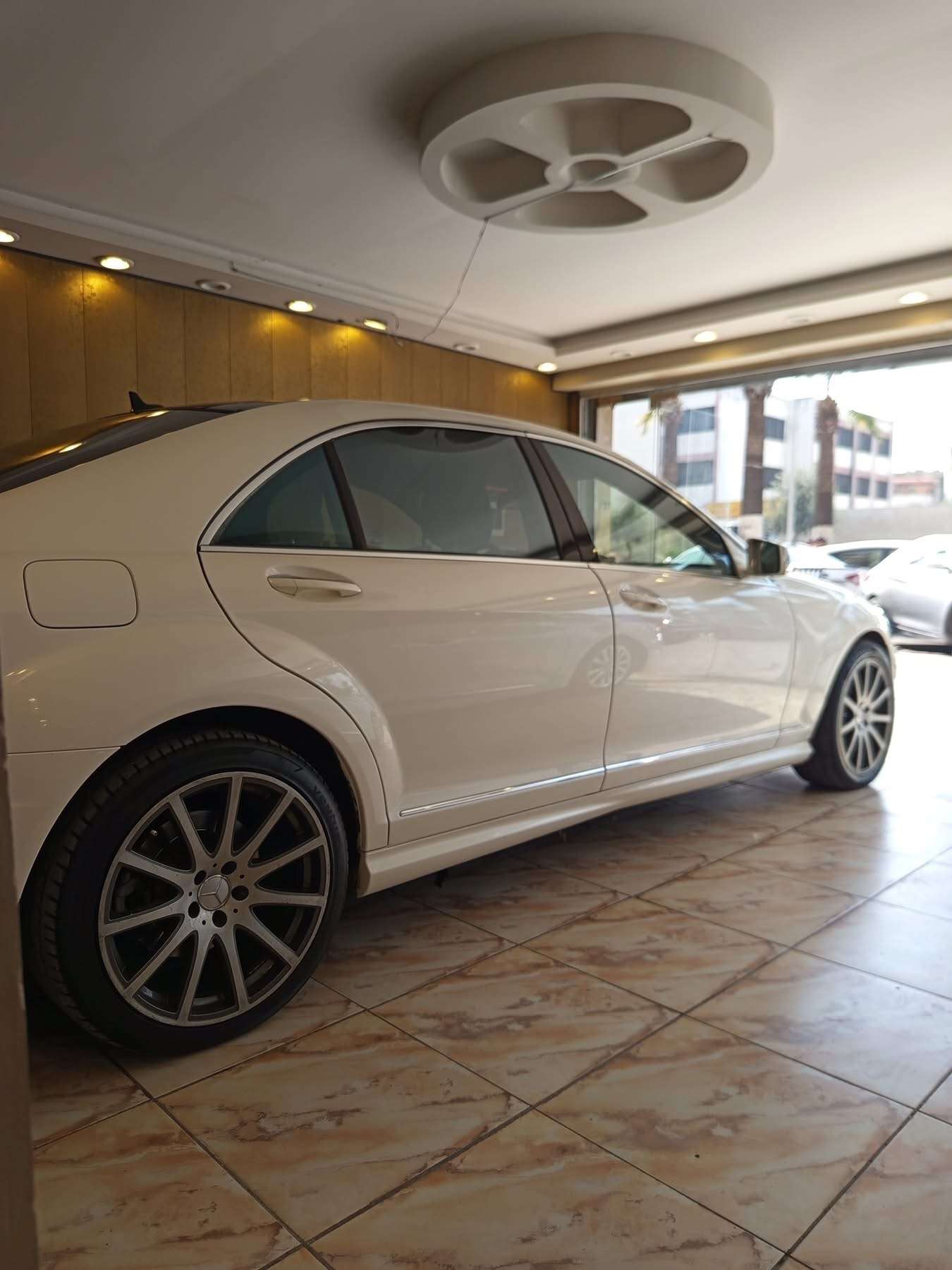 مرسيدس S550 - اللاذقية