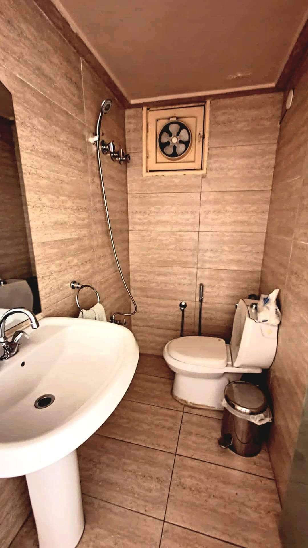 شقه سكنيه مساحه 250م - حلب - صورة 6