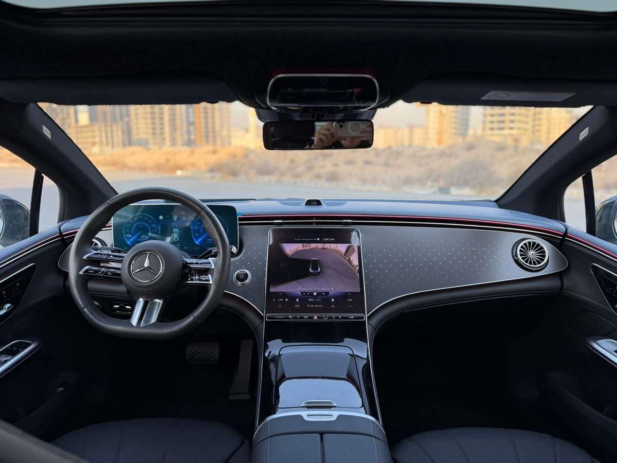 Mercedes EQE350 Edition One - دمشق - صورة 4