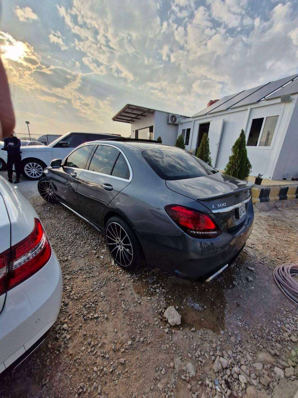 Mercedes C300 - دمشق - صورة 4
