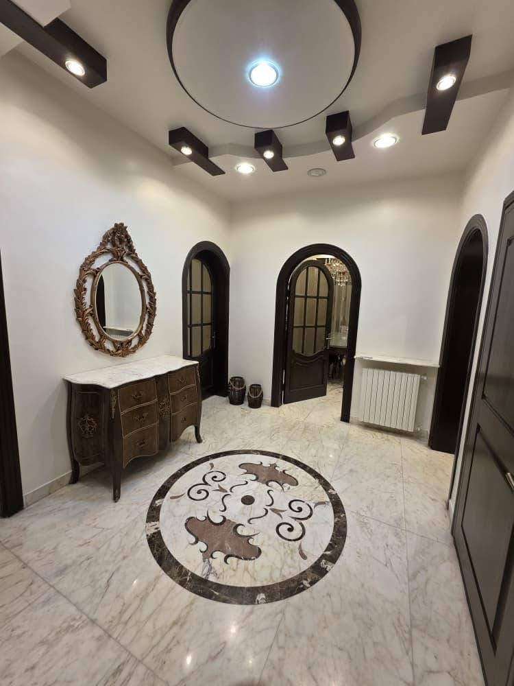 شقة سكني سوبر مساحة 260 - حلب