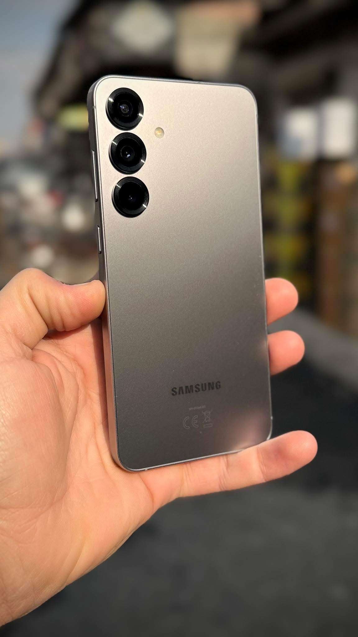 Samsung S25 - إدلب