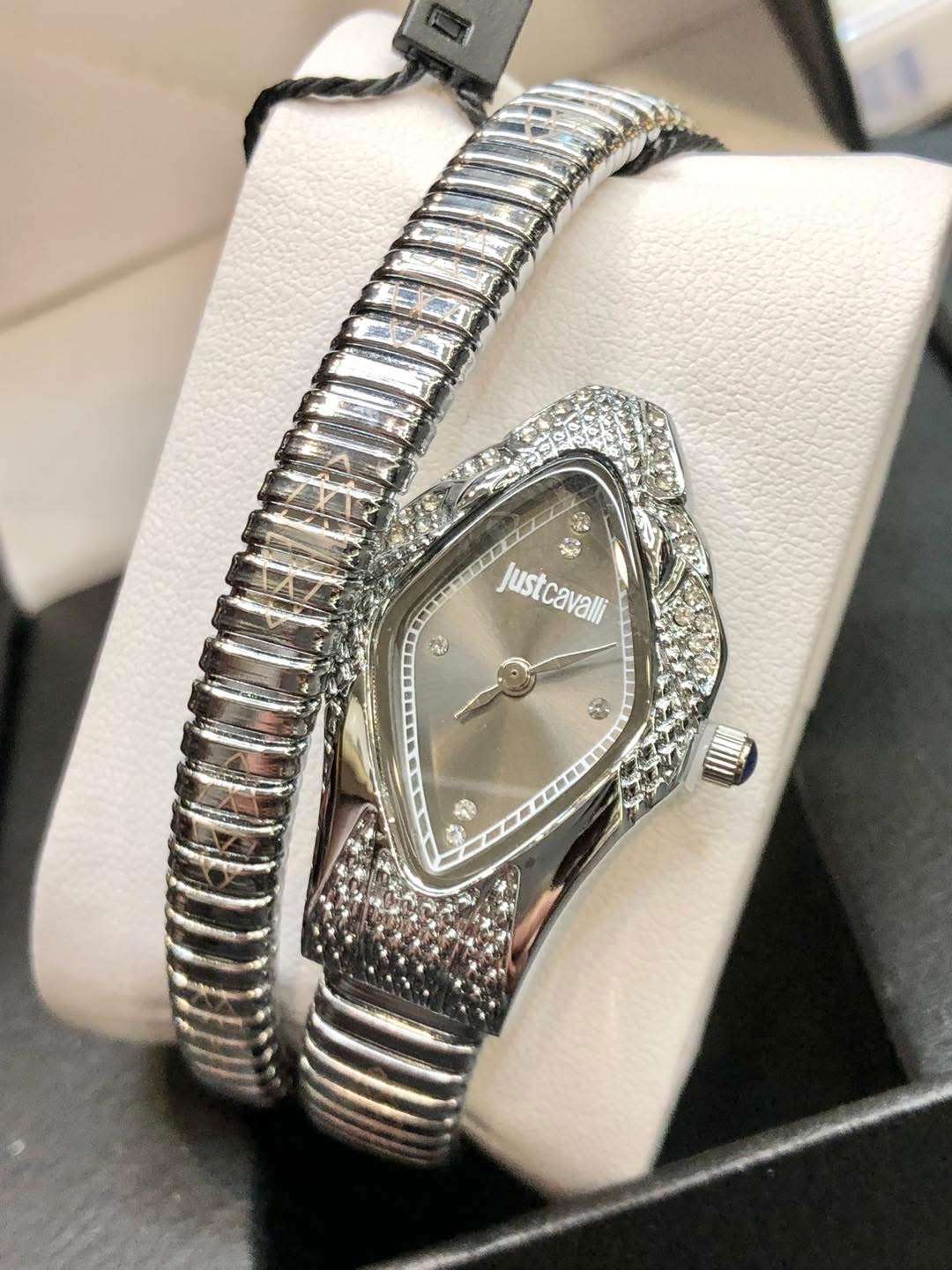 ساعات نسائية - دمشق