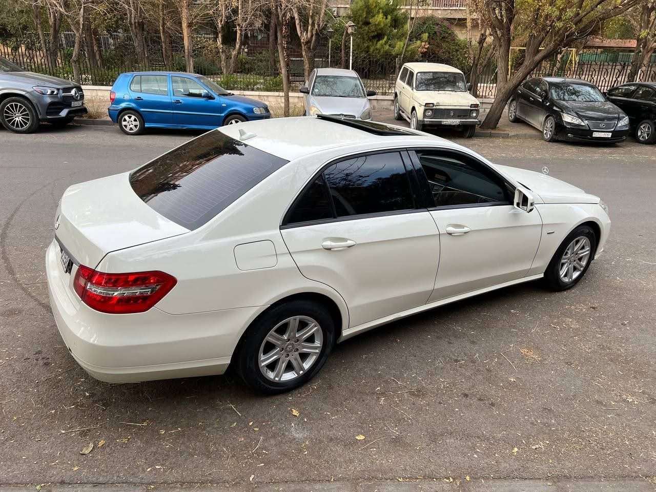 Mercedes E200 - دمشق - صورة 6