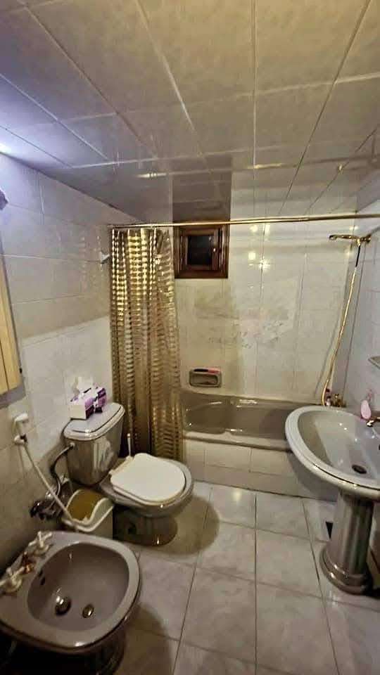 شقة سكنية مساحة 380 - حلب - صورة 2