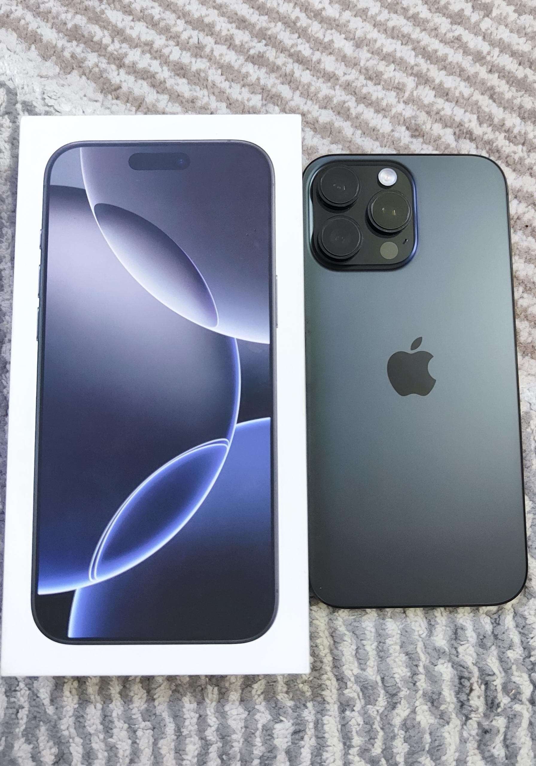 iPhone 16 Pro Max 512gb - دمشق