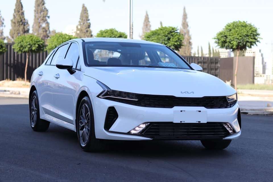 Kia K5 - دمشق