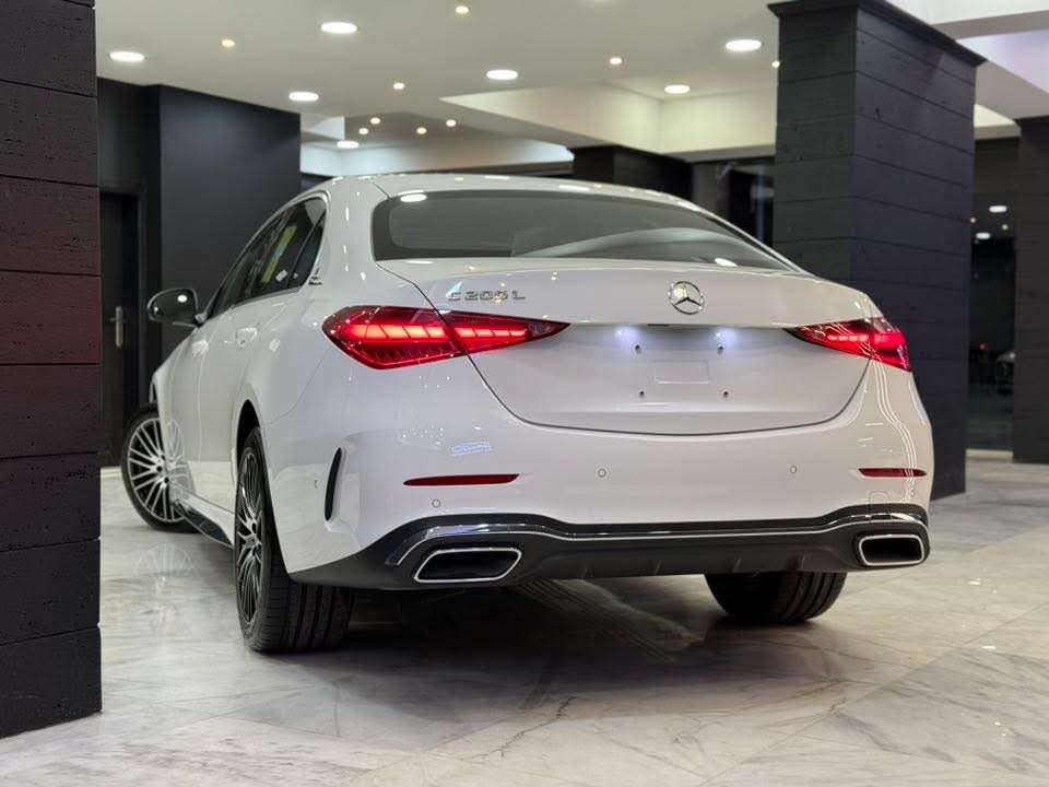 Mercedes C200 L - دمشق