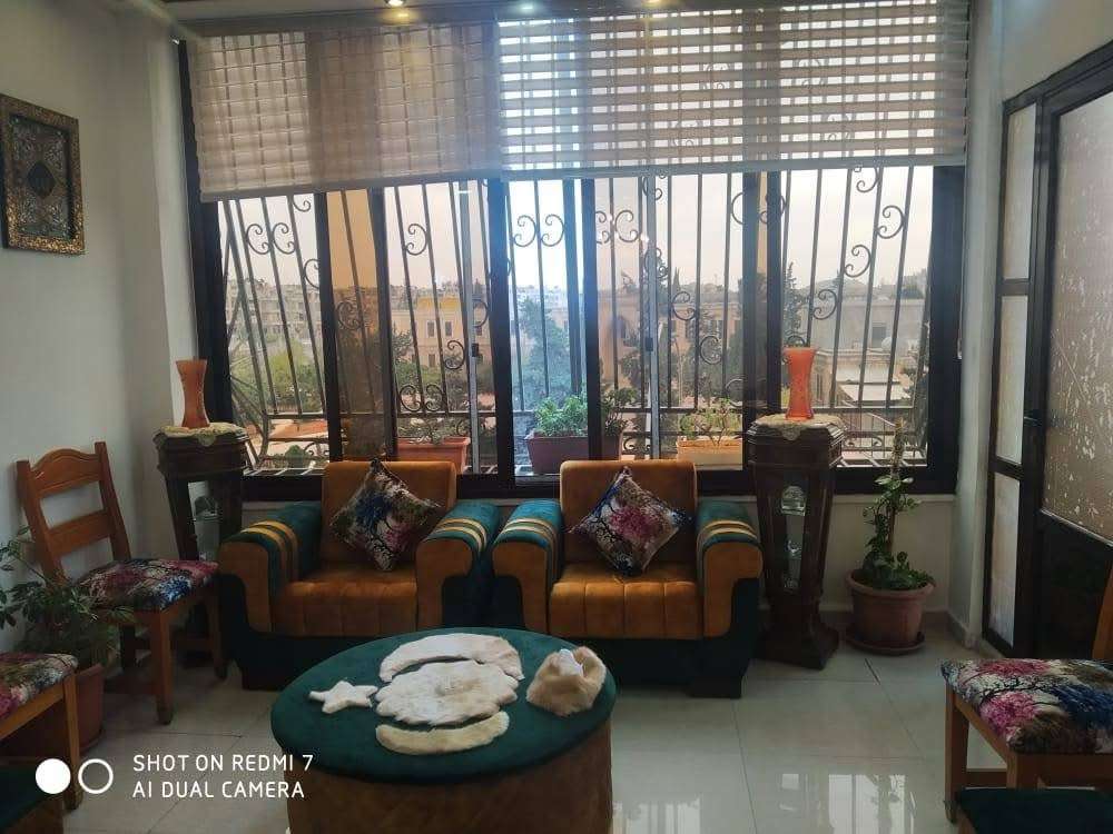 شقة مساحة 235 - حلب - صورة 2
